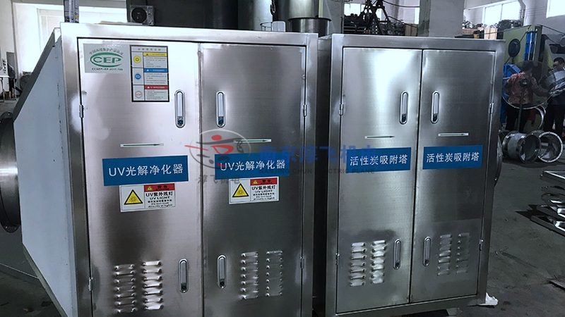 工业废气处理：油烟净化设备厂家的选择之道**